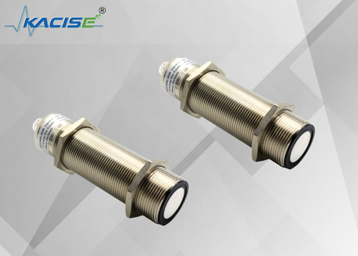 De bestverkopende KUS3000 M30-Type1 2 meter intelligente ultrasone niveausensor voor de industrie met een nauwkeurigheid ≤1 %