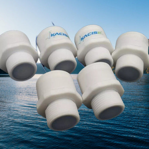3m range ultrasone niveausensor met RS485-uitgang en PTFE behuizing voor corrosieve omgevingen