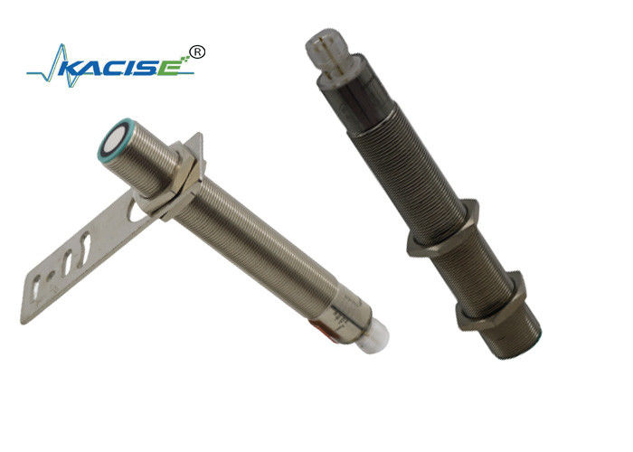 RS485 Ultrasone vloeibare niveausensor met 50 mm~1000 mm detectiebereik en IP67-bescherming