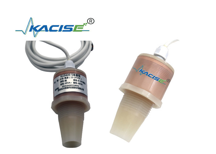 6V de ultrasone Water/Brandstofsensor RS485 5m van het Tankniveau de Hoge Meter van het Nauwkeurigheids Vloeibare Niveau