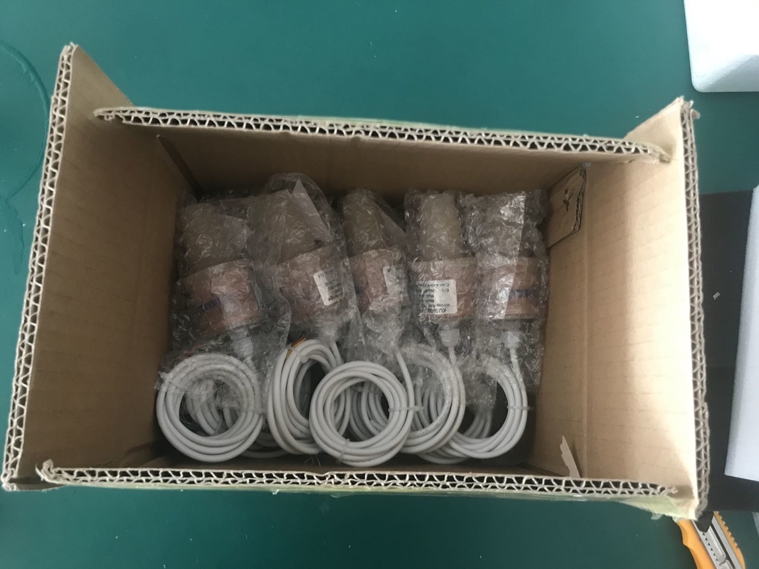 6V de ultrasone Water/Brandstofsensor RS485 5m van het Tankniveau de Hoge Meter van het Nauwkeurigheids Vloeibare Niveau