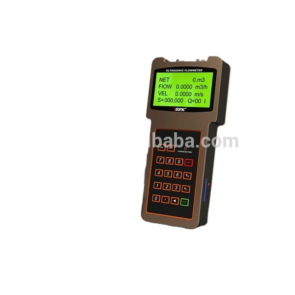 Goedkope handheld ultrasone waterstroommeter china met stroomvoorziening 3 * 1.2V batterij of AC90 ~ 260V stroomadapter