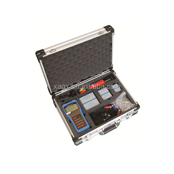 Goedkope handheld ultrasone waterstroommeter china met stroomvoorziening 3 * 1.2V batterij of AC90 ~ 260V stroomadapter