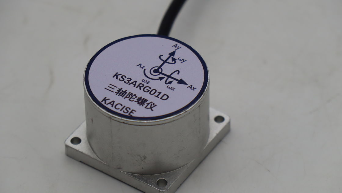 Elektronisch gyroscoopsensor met ≤0,15 (゚/s) Biasherhaalbaarheid ≤12 (゚/h) Biasstabiliteit en ±300 (゚/s) Bereik voor inertie-navigatie