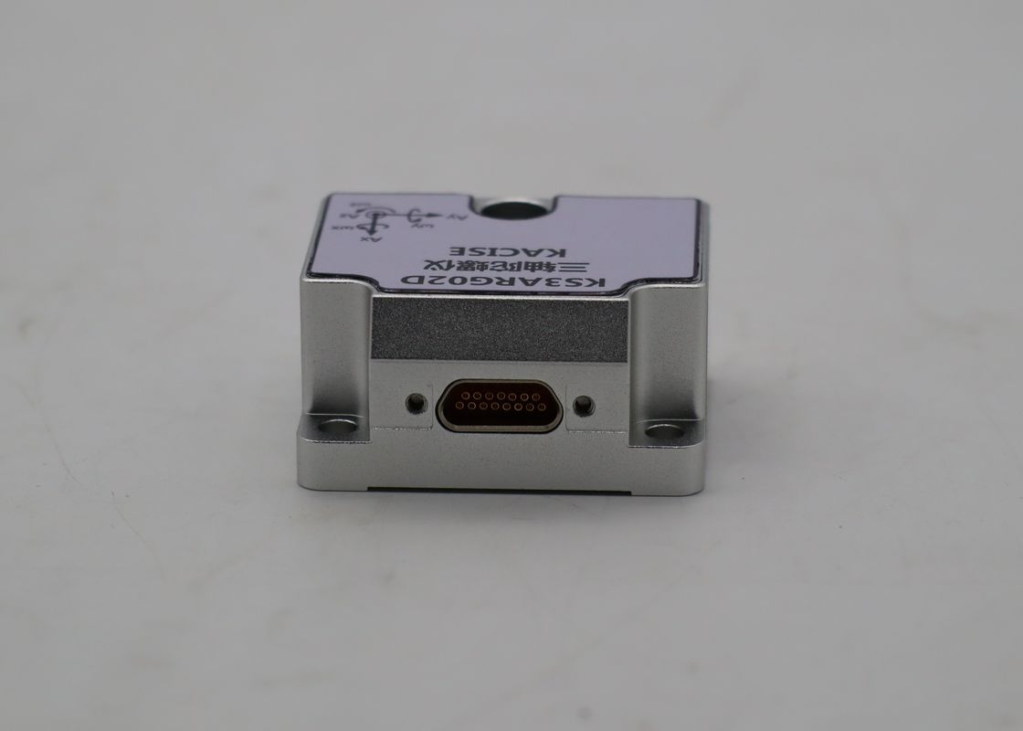 MEMS-gyroscoopsensor met drie assen, bereik van ±500 (゜/s) ≤ ± 0,1 (゜/s) afwijking en gegevensupdatesnelheid van 2000 Hz