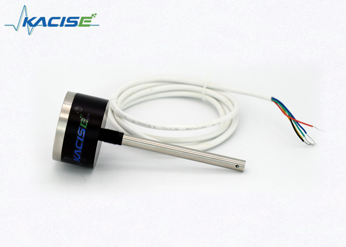 Kleine capacitieve niveausensor voor het meten van de diepte van vloeistoffen met een nauwkeurigheid van ±2% en een bereik van 5 cm-20 cm