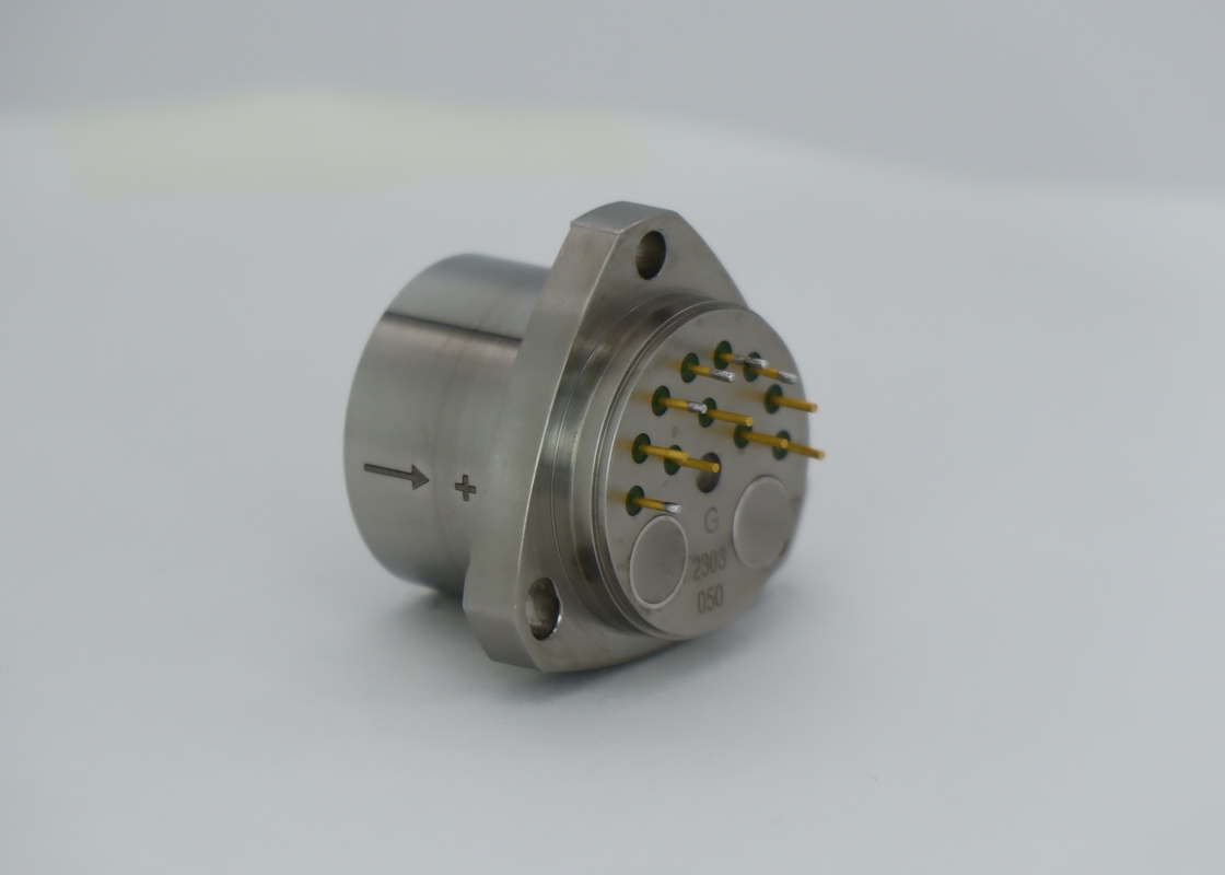 Quartzversnellingsmeters voor inertiële navigatiesystemen met resolutie < 1 μg en gewicht ≤ 75 g
