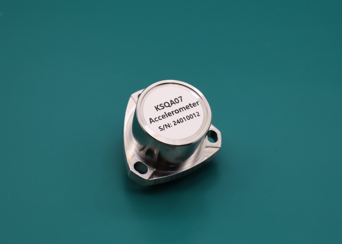Sensor voor gevoeligheidsaccelerometer voor nauwkeurige trillingsdetectie met bias ≤5 mg en bias temperatuurgevoeligheid ≤10 μg/°C