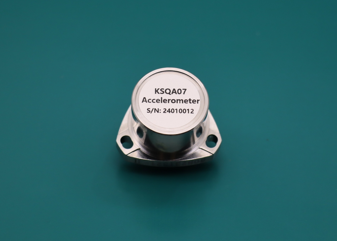 Sensor voor gevoeligheidsaccelerometer voor nauwkeurige trillingsdetectie met bias ≤5 mg en bias temperatuurgevoeligheid ≤10 μg/°C