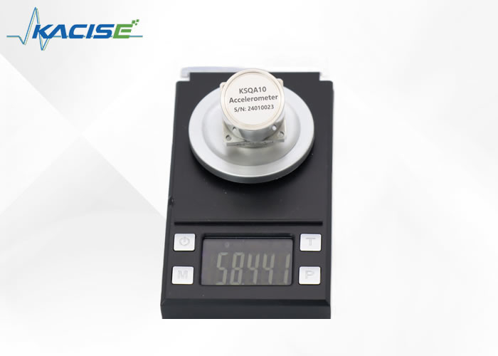 ±20 g Invoerbereik Accelerometer Sensor Temperatuur Operatie Spanning Stroom ±12~±18V DC