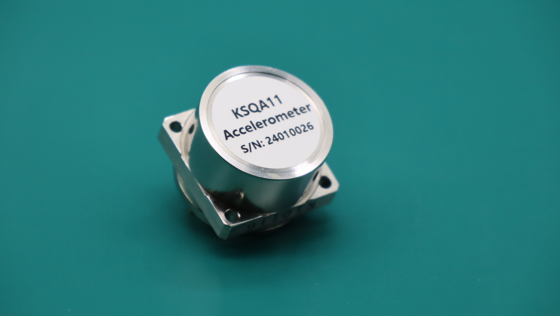 Precieze lineaire versnellingsmeter sensor Gevoelig voor 80 ppm met schokbestendigheid tot 500 g