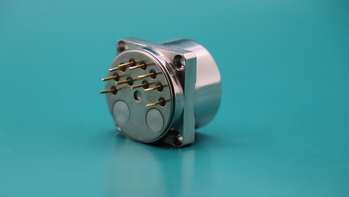 Hoge lineariteit ≤ 40 μg/g2 versnellingsmeter voor ± 30 g invoerbereik in industriële omgevingen