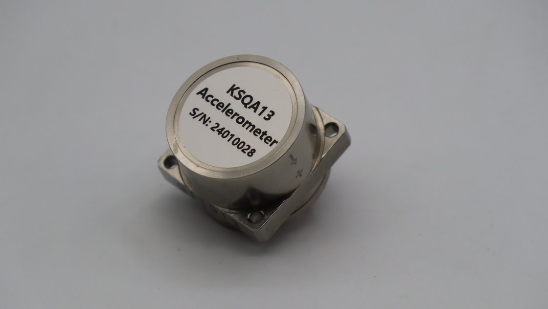 Precisie -45°C~+100°C Versnellingsmeter Sensor 2.3~3.5mA/g Voor harde omstandigheden Schokbestendig