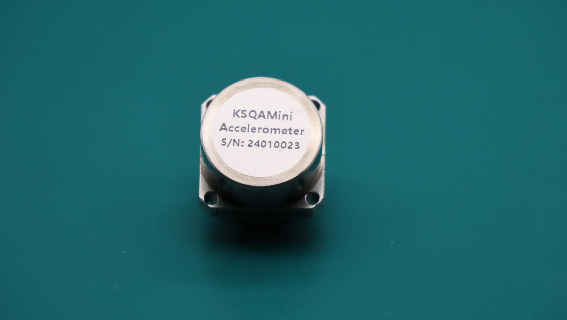 Precieze schokbestendige lineaire versnellingsmeter sensor voor trillingsbewaking - breed temperatuurbereik, schok 1000 g