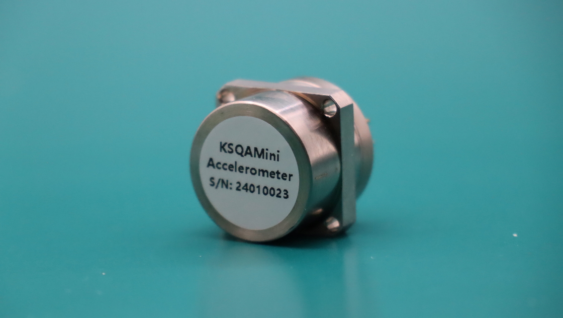 Precieze trillingssensor met 20 g pieksinus 2,3-3,5 mA/g schaalfactor 55°C+130°C opslagtemperatuur