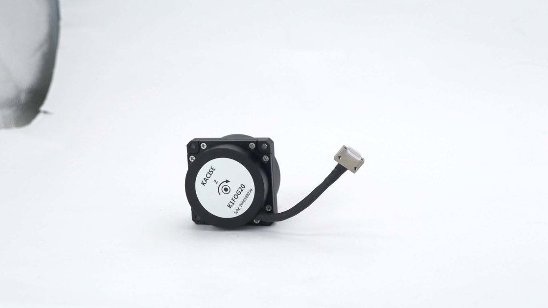 Kleine mistgrootte Gyro-schaalfactor Herhaalbaarheid ≤10 ppm Operatietemperatuur -45 ̊ 70 ̊C