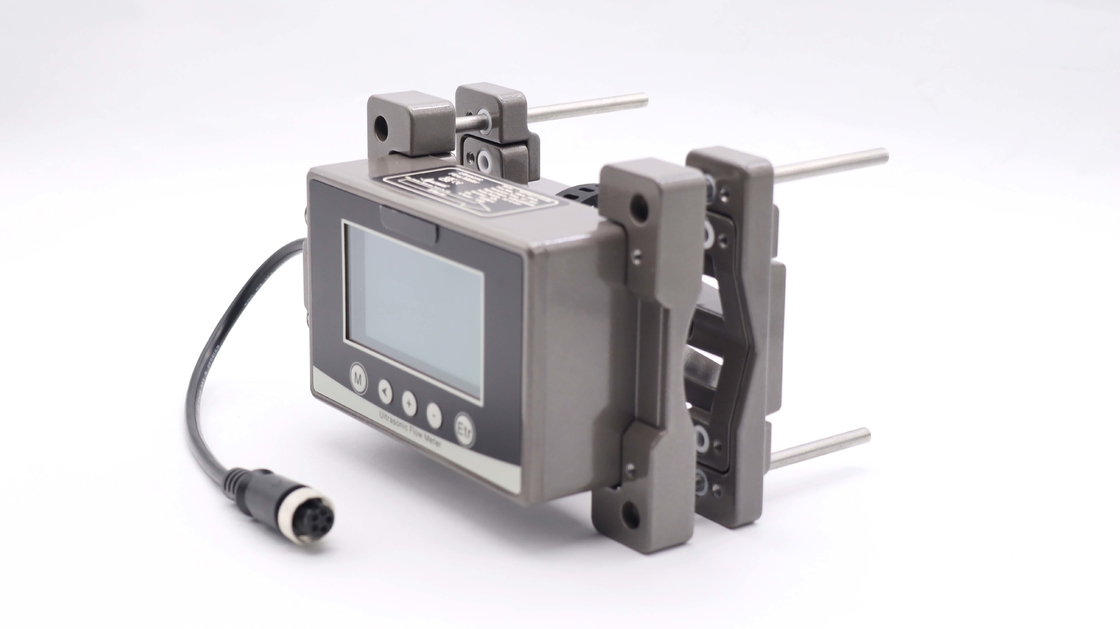 Stroom- en I/O-connectoren M12 Vliegtuigplug Ultrasone stroommeter met groot scherm
