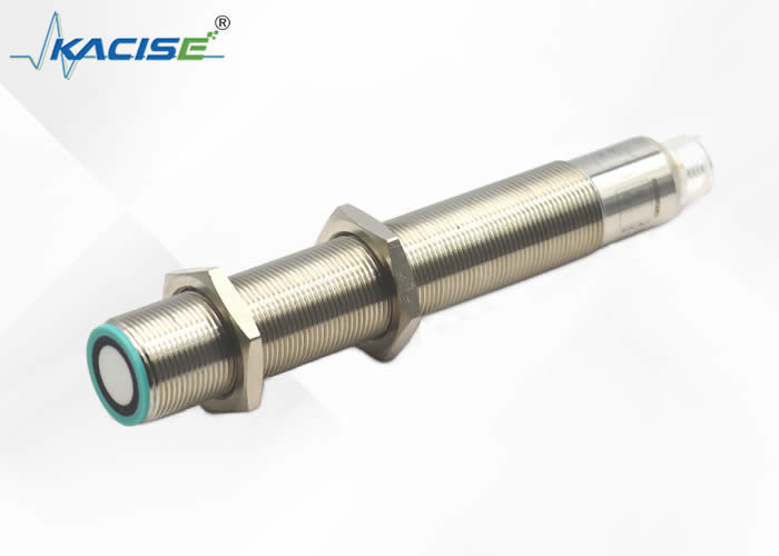 RS232 Uitgang 1m Ultrasone niveaumeter 40KHZ Frequentie IP67 Tank Water Level Sensor