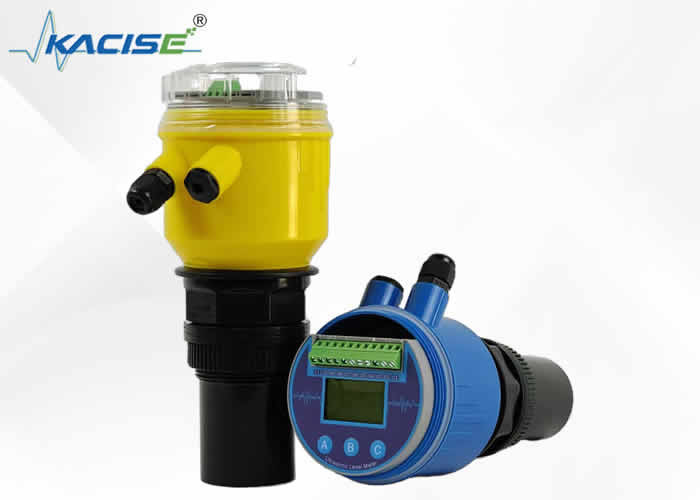 Niet-contact KUM-100 Ultrasone waterstandmeter met LCD-scherm en meting met hoge precisie