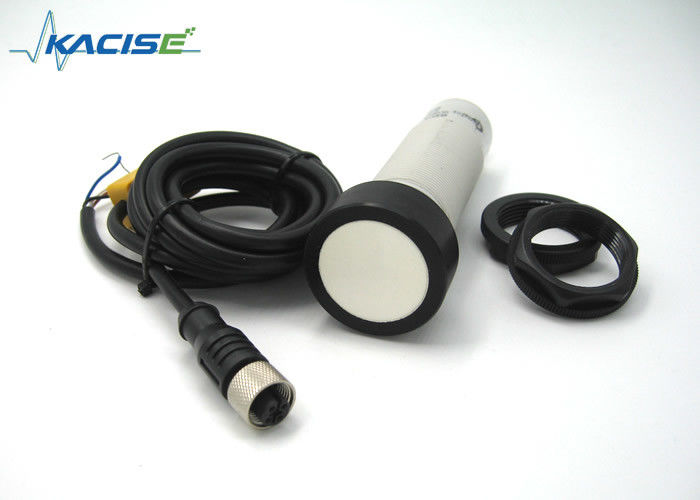 3m bereik 4-20mA uitgang Ultrasone niveausensor met kleine diameter voor industriële automatisering met IP65-bescherming