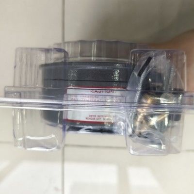 Dwyer Magnehelic 2300-60PA Differentiële drukmeter met 60-0-60 Pa bereik, ±2% nauwkeurigheid en IP67 behuizing