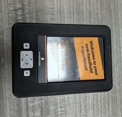 AMS Trex veldcommunicator met 800 MHz ARM Cortex A8 / microprocessor, 5,7 inch kleur VGA touchscreen en IP54 behuizing rating