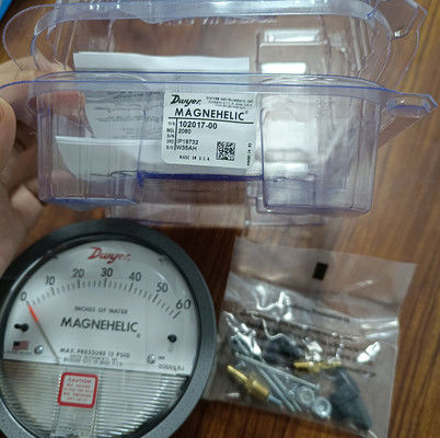 Dwyer-serie 2000 Magnehelicale differentialdrukmeter met 0-60 in w.c. bereik ±2% nauwkeurigheid en 1/8 NPT-verbinding