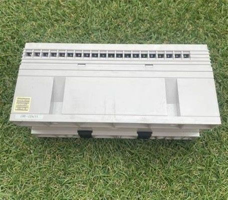 EB3C-T16CKDN 16-kanaals ingang, sink 30V nominale spanning transistor sink met 24VDC bedrijfsspanning