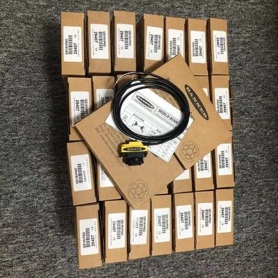 Banner QS18VP6D diffuse foto-elektrische sensor met 450 mm sensoriek bereik IP67 NEMA 6 Nominale en complementaire PNP-uitgang