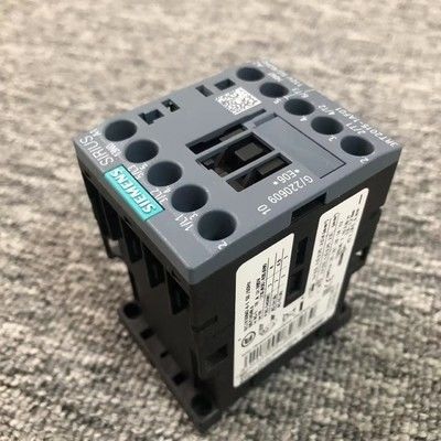 Siemens 3RT2015-1AF01 3-polige stroomcontactor met 7 A nominale stroom en 110 V wisselspiraalspanning