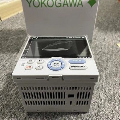 UT35A Digitale temperatuurcontroller met 14-segment kleuren-LCD, laddersequentiebeheer en Ethernet-communicatie