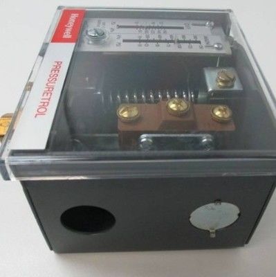 Honeywell Auto Recycle Pressuretrol met 10-150 psi drukbereik SPDT Snap-Acting Switch en roestvrijstalen diafragma