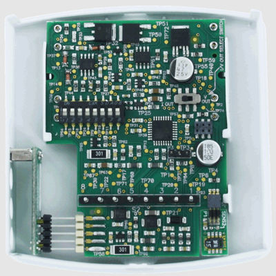 Dwyer AtmosphereGuard RHP Vochtigheid/Temperatuur Transmitter met Dual-Parameter Sensing, Breed Invoerbereik en Gebruikersvriendelijk LCD Display