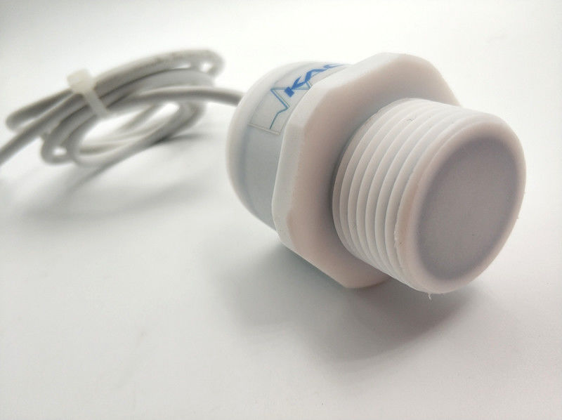 KUS550 sterke van de de Meterptfe Tank van het Signaal Anticorrosieve Vloeibare Niveau van het Niveauultrosonic het niveausensor