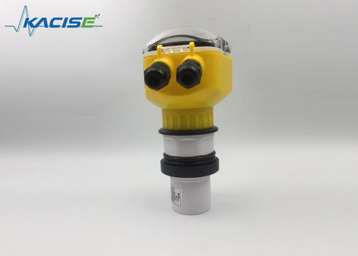 Geïntegreerde ultrasone vloeistofniveau meter Multiple Signal Output voor industriële controle met uitput 4-20mA