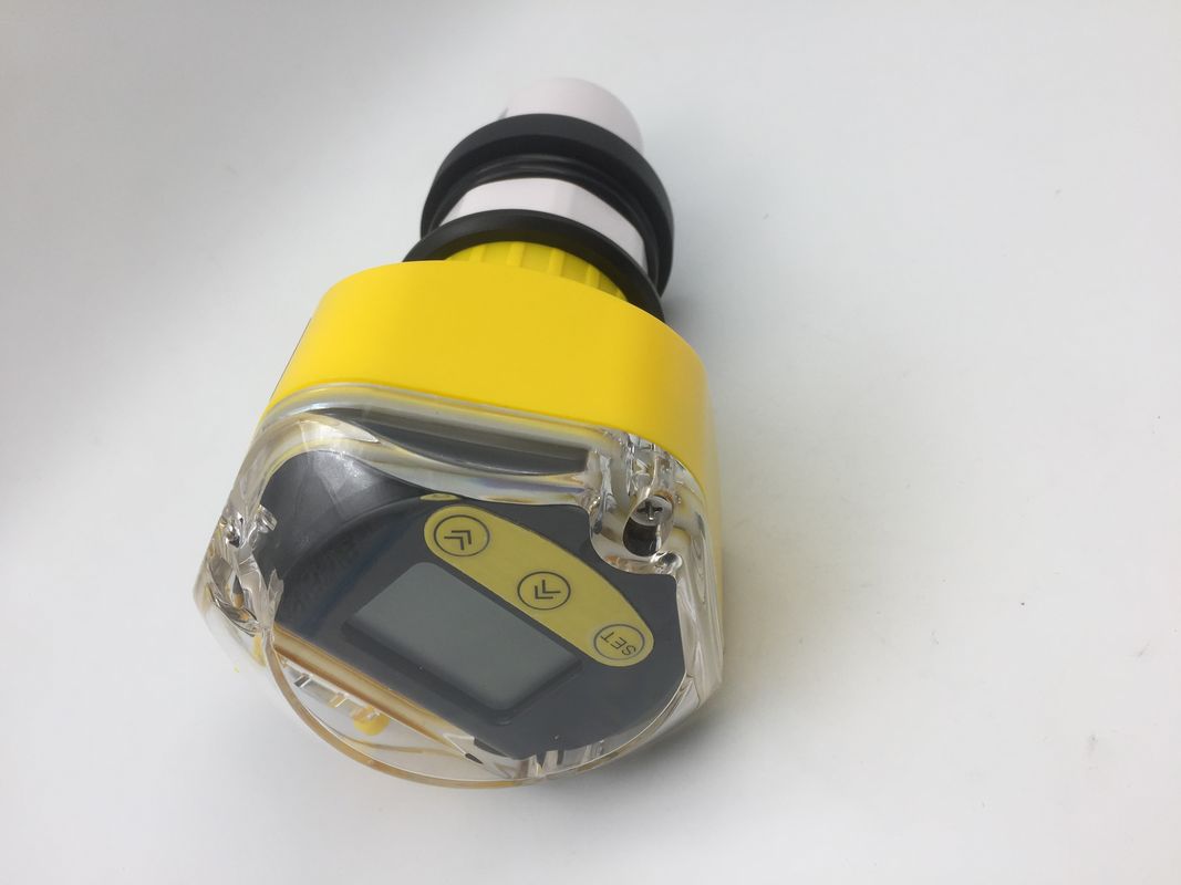 Hoge nauwkeurigheid explosiebestendige ultrasone niveaumeter met draadinstallatie voor niet-contact niveaumetingen