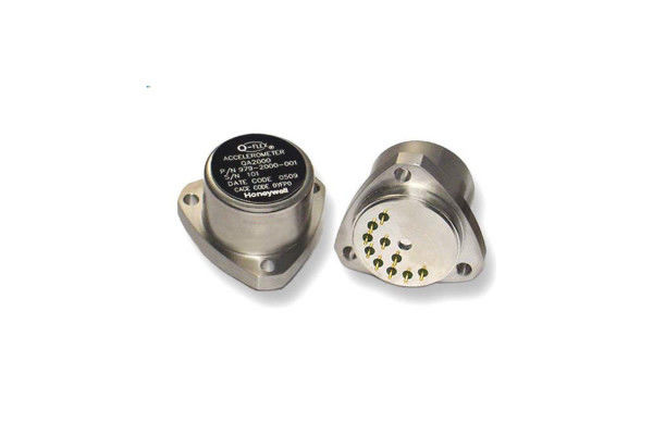 Honeywell QA-2000 Q-Flex versnellingsmeter voor lucht- en ruimtevaarttoepassingen met 300-serie roestvrij staal en ±60-invoerbereik