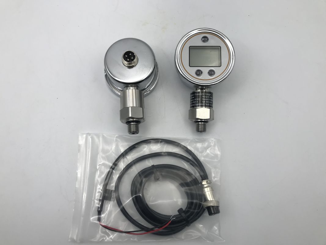 Digitale drukmeter met hoge precisie met IP65-bescherming en 0,56 inch LED-display KPG104