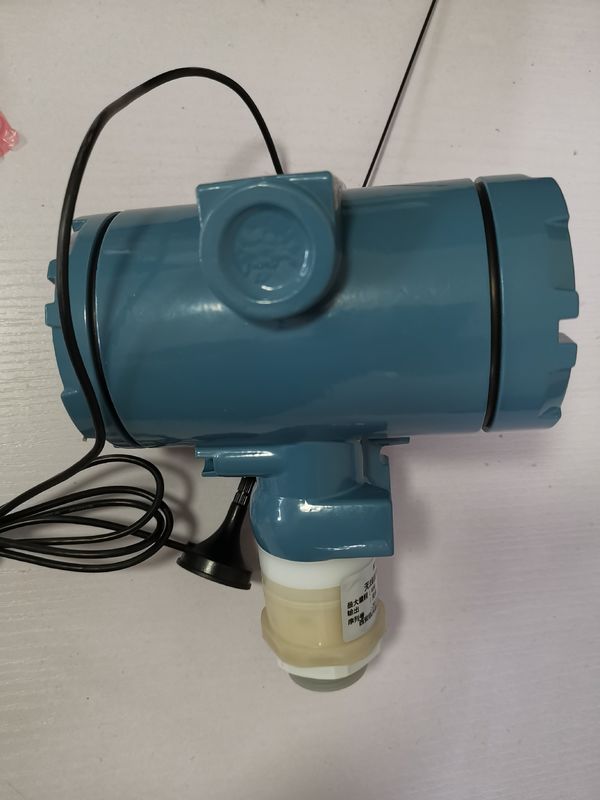 Industriële IP65 Ultrasone IoT-niveausensor met 125KHZ-frequentie en 30mA stroomverbruik
